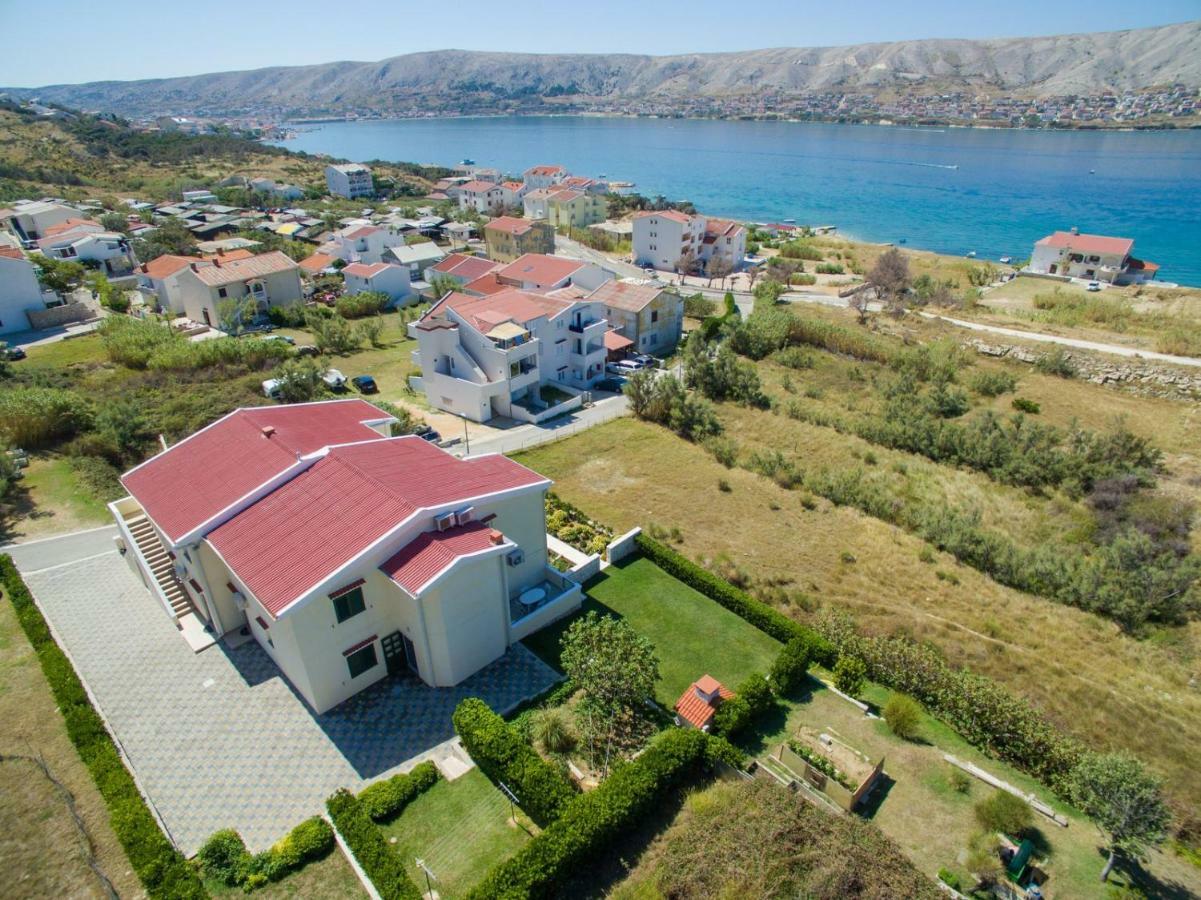 Apartments Basaca Pag Town Buitenkant foto